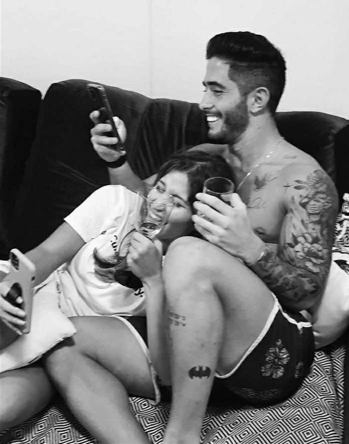 luaemana's tweet photo. Como eu amo aniversários e amo ainda mais de quando é de alguém que tá pertinho de mim. Feliz aniversário, baby! Vibro muito pela sua vida todos os dias. Que essa data se repita por longos anos e que a felicidade esteja no seu dia a dia. Tim tim, viva tu 💖 https://t.co/C364sRPgNK