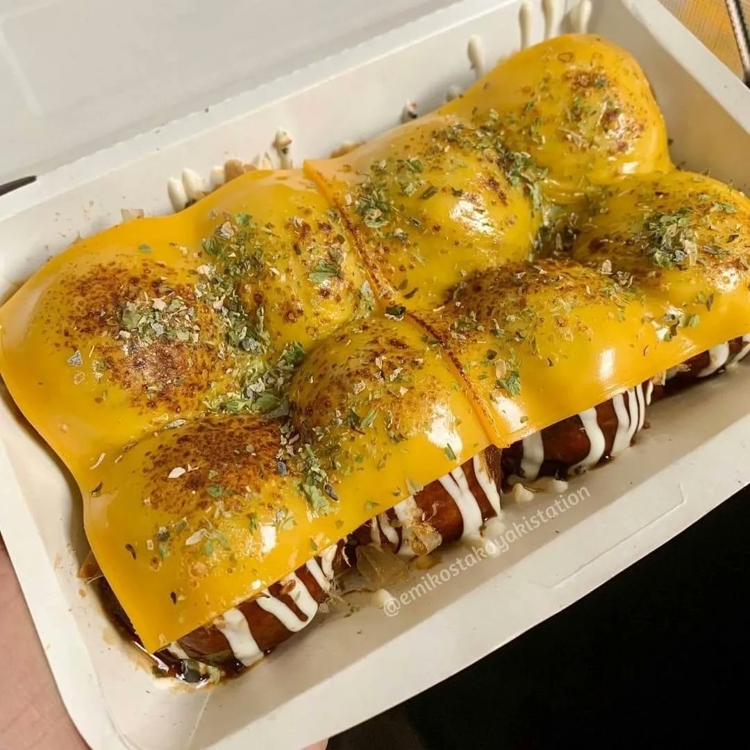 iteyoupone's tweet photo. takoyaki 🐙😋 https://t.co/Sa4t3LK1CZ