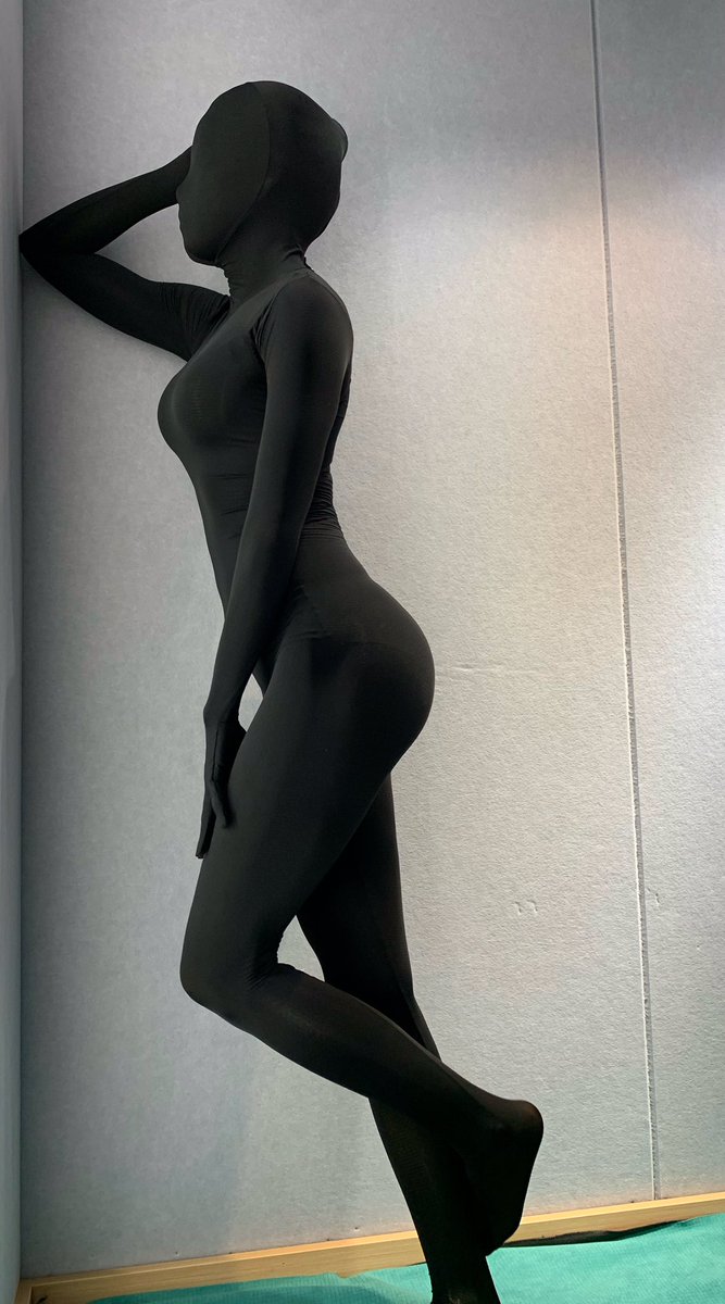 Aimili38875's tweet photo. 今天还是黑色吧😊
zentai
zentaigirl https://t.co/Bn9pF8phLz