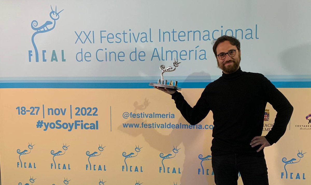 goliveira's tweet photo. Jo, ¡qué noche para @Sauerdogs!
- Finalistas del Premio Telemadrid/La otra y Mención especial @RCserviceMadrid a la mejor dirección de fotografía en la Semana del cortometraje de @ComunidadMadrid.
- Premio a Mejor direccion de fotografía para Carlos de Miguel en @festivalmeria. https://t.co/skhIWSy8Ki