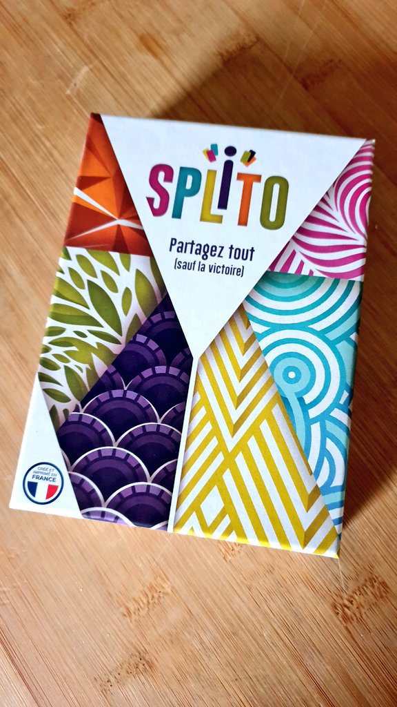 StABe_Wargamer's tweet photo. Après y avoir beaucoup joué au boulot, j'ai craqué pour le perso. #Splito une superbe découverte de cette fin d'année chez @blam_edition 🤩 https://t.co/udh6cMlzNv