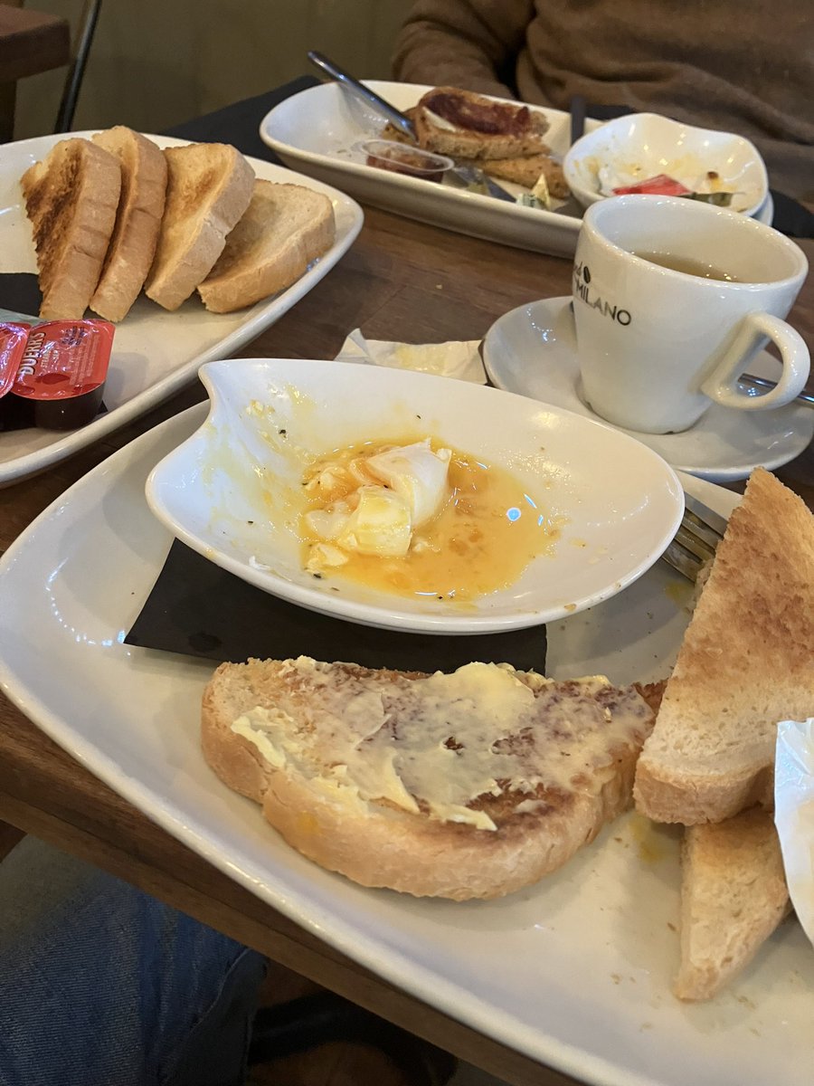 StymieSi's tweet photo. Goood morning all from a damp Scottish town. Poached eggs n jam on toast might be the future. Six (or seven) ticks coming up. Have a lovely weekend folks! #ScRAPA π΄σ §σ ’σ ³σ £σ ΄σ Ώ πΊ π https://t.co/0B0EkhLTXy