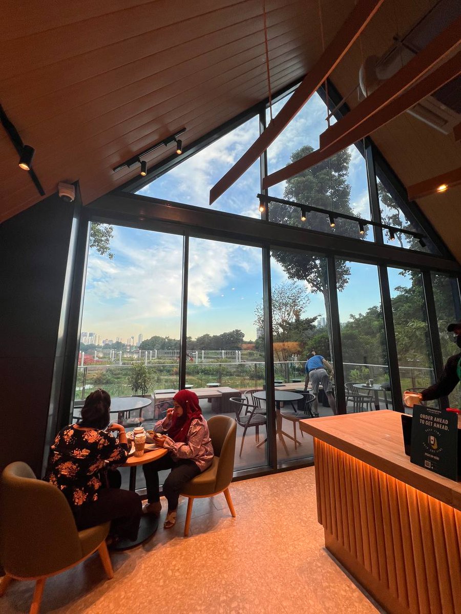Mothership.sg on Twitter "New standalone Starbucks at Jurong Lake