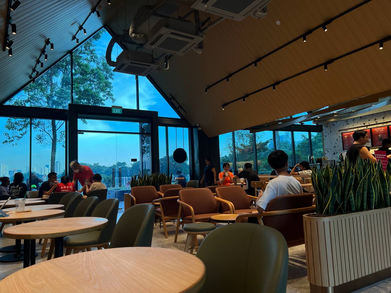 FifHPnBVQAA5bar.jpg:orig