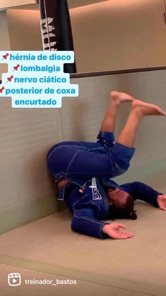 MarcusViniBJJ's tweet photo. Vamos de aquecimento antes do treino com as técnicas do @treinador_bastos 
#treinadorbastos #personaltrainer #personaltonybastos #checkmatbjj #health #herniadedisco #saude #bemestar #song #music #jiujitsu #rj #copacabana #ipanema #leblon #lagoa #creative… https://t.co/Nsz6J1ZK00 https://t.co/1LdRBeYSyO