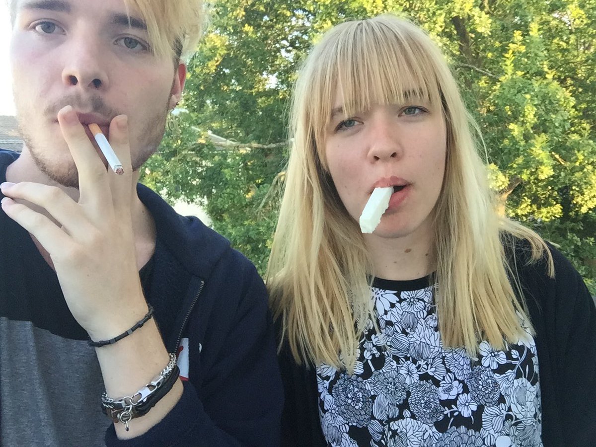 oskarwiik tweet media