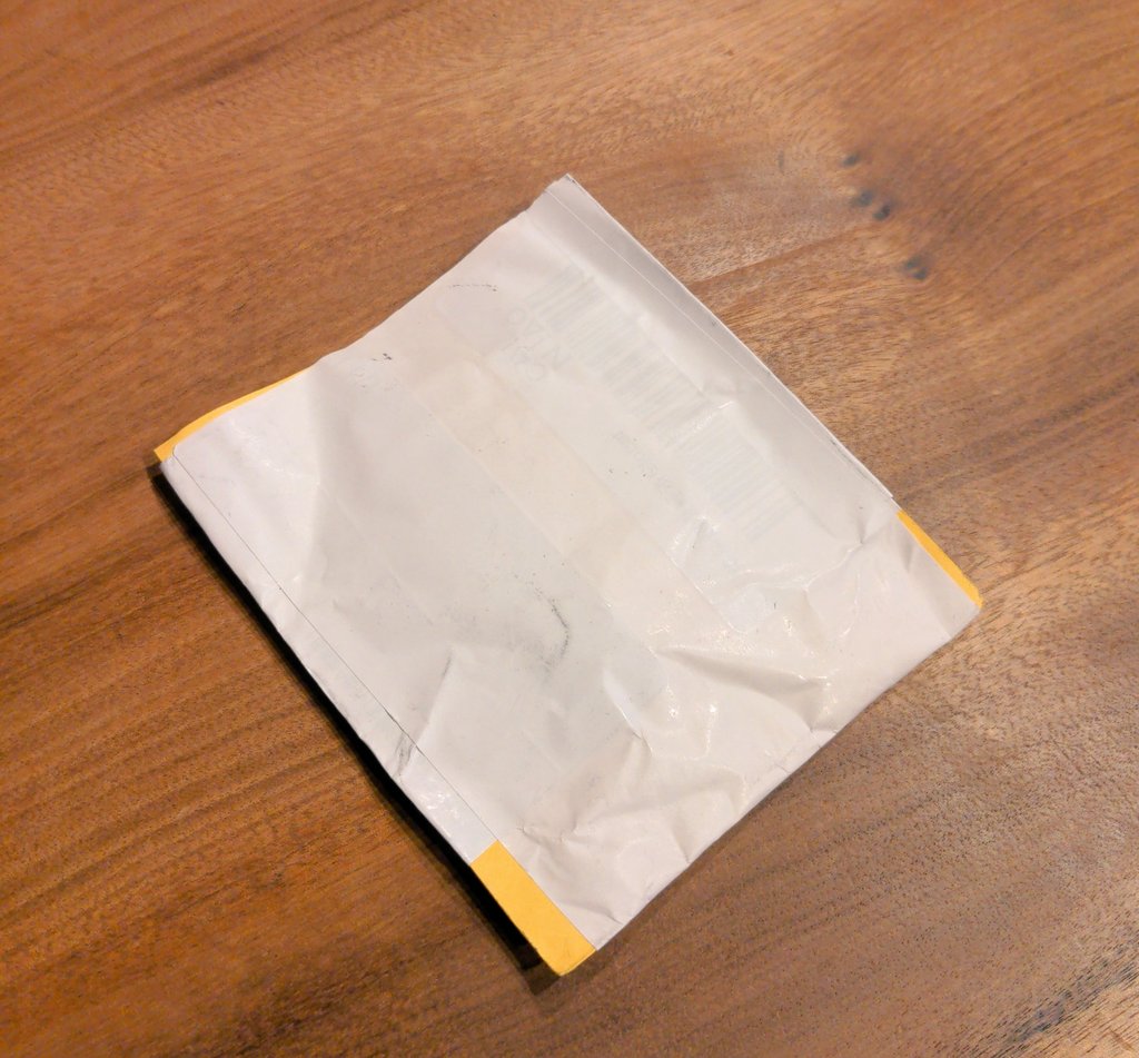 mitz_lab's tweet photo. 忘れた頃にやってくるあのパッケージ。
今回のはﾁｮｯﾄｶﾀｲ0.2mmノズルだった🤩 https://t.co/j5eKBDStCL