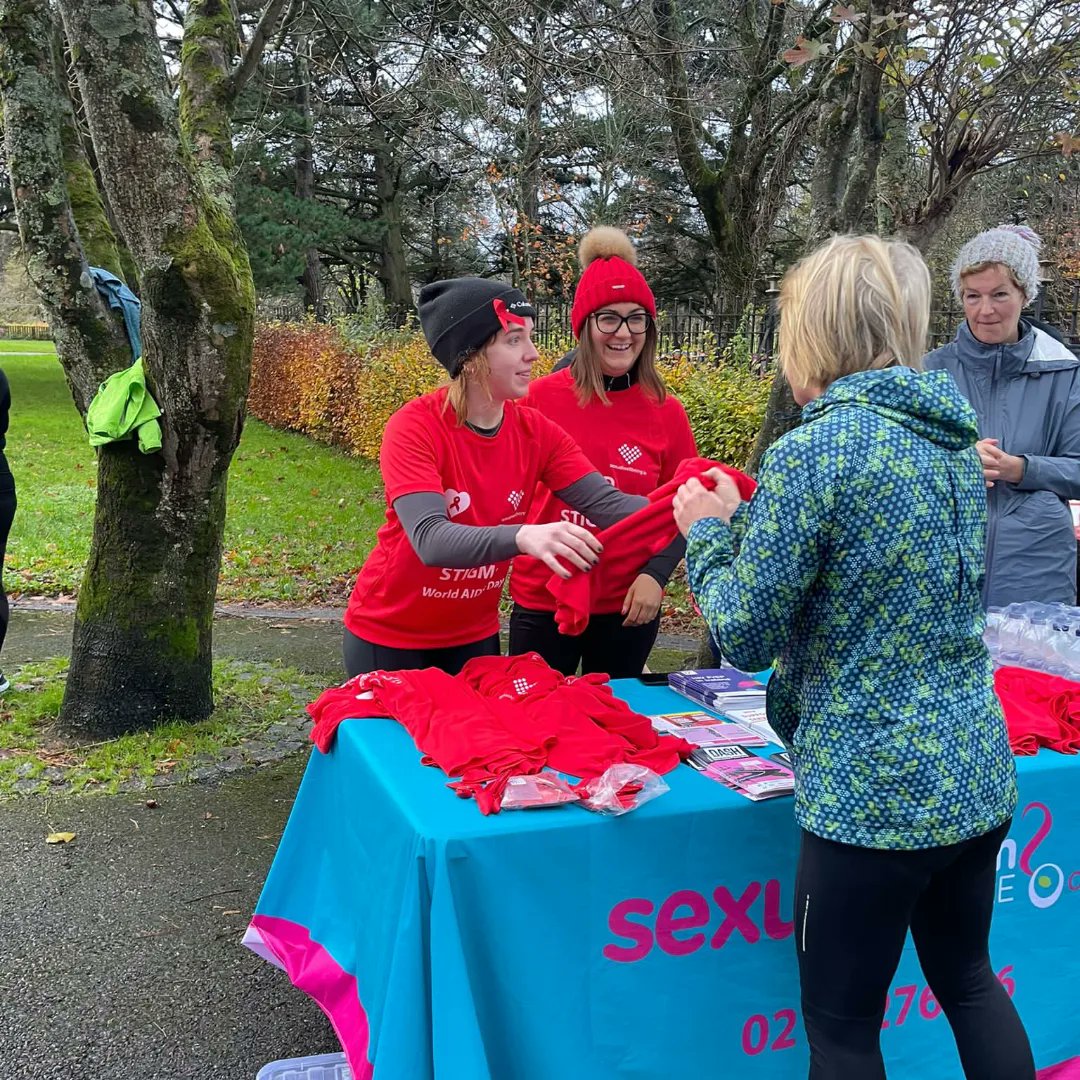DASHMobileUnit's tweet photo. We had a fabulous morning at the World AIDS Day Park Run in Tralee Town Park 🚩🏃♀️🏃
Thank you for having us and DASH down to Tralee and well done to everyone that took part.
#WADrunireland #WorldAIDSDay #endhivstigma #knowyourstatus #UequalsU #ParkRun #Tralee https://t.co/6OeGS8GWjt