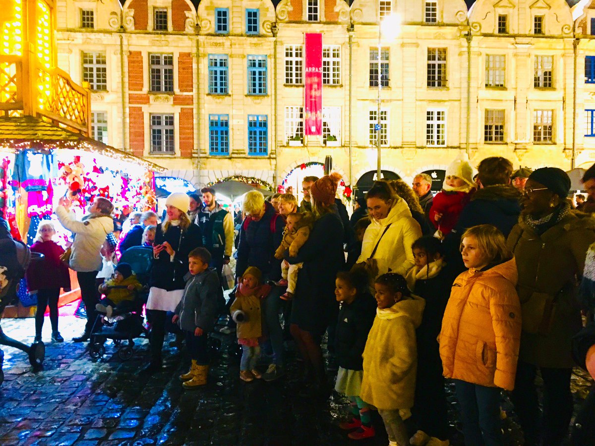 🎄 Profitez en famille de la Ville de Noël, jusqu’au 30 décembre 🎅🏻 Retour en images 📸

ℹ️ Toutes les informations sur noelarras.com

#Arras #NoelArras