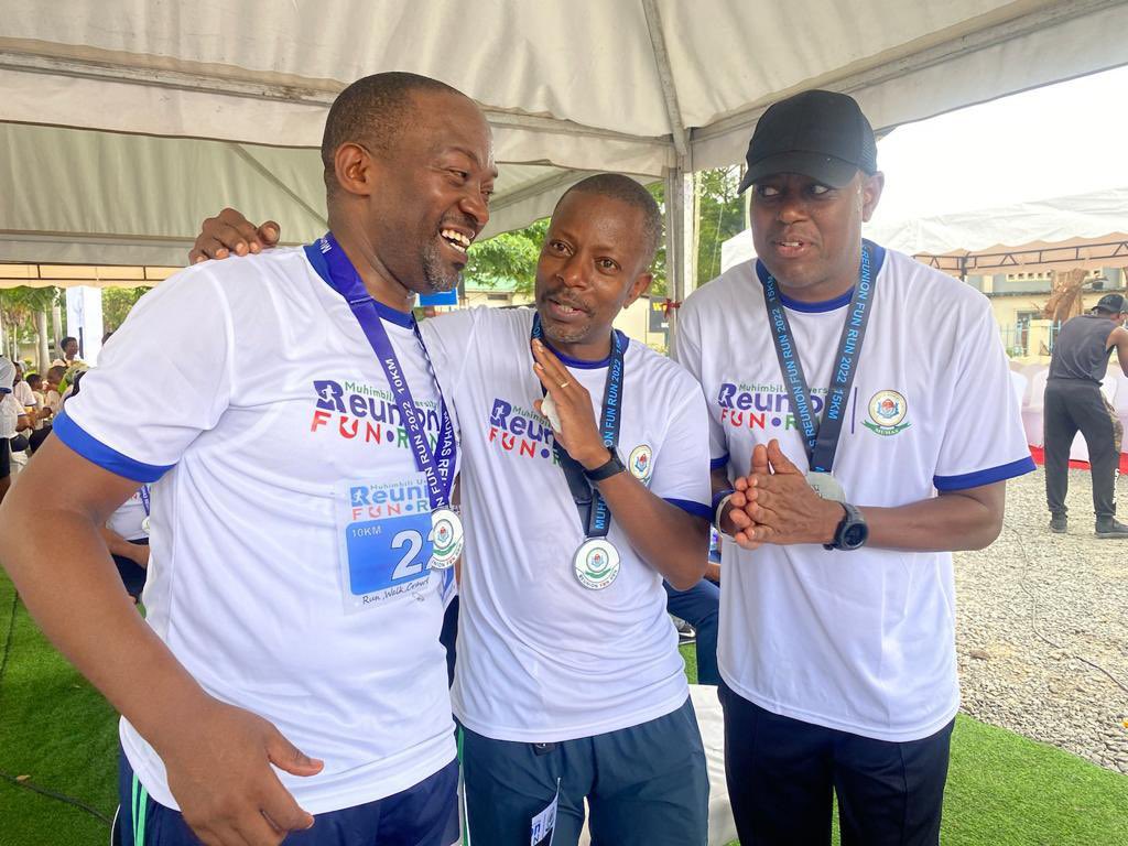 MUHAS_Alumni's tweet photo. #MUHASAlumni #Classof1997 #T97 #MUHASReunionFunRun Tag them @muhimbiliuniver @DrMwandoh #1997 https://t.co/fCg7zkwJQb