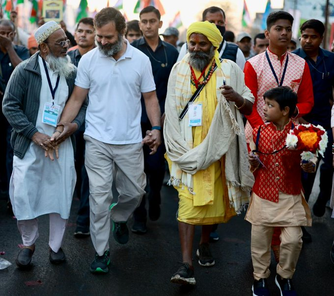 SevadalHYD's tweet photo. An India we all dream for! #BharatJodoYatra https://t.co/DSBYYWLelH