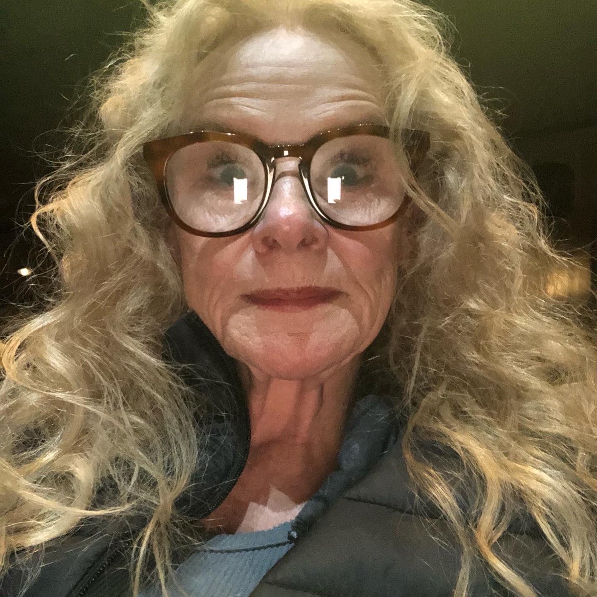 mann_reelmann's tweet photo. This is my really excited face and slightly surprised ! Went to a preview of Othello ⁦@NationalTheatre⁩ last night and loved it. Directed by Clint Dyer from Get Up Stand Up . It was an absolute gem. #uk adventure  #londontheatre #greatdirection https://t.co/SXL16eUv5H