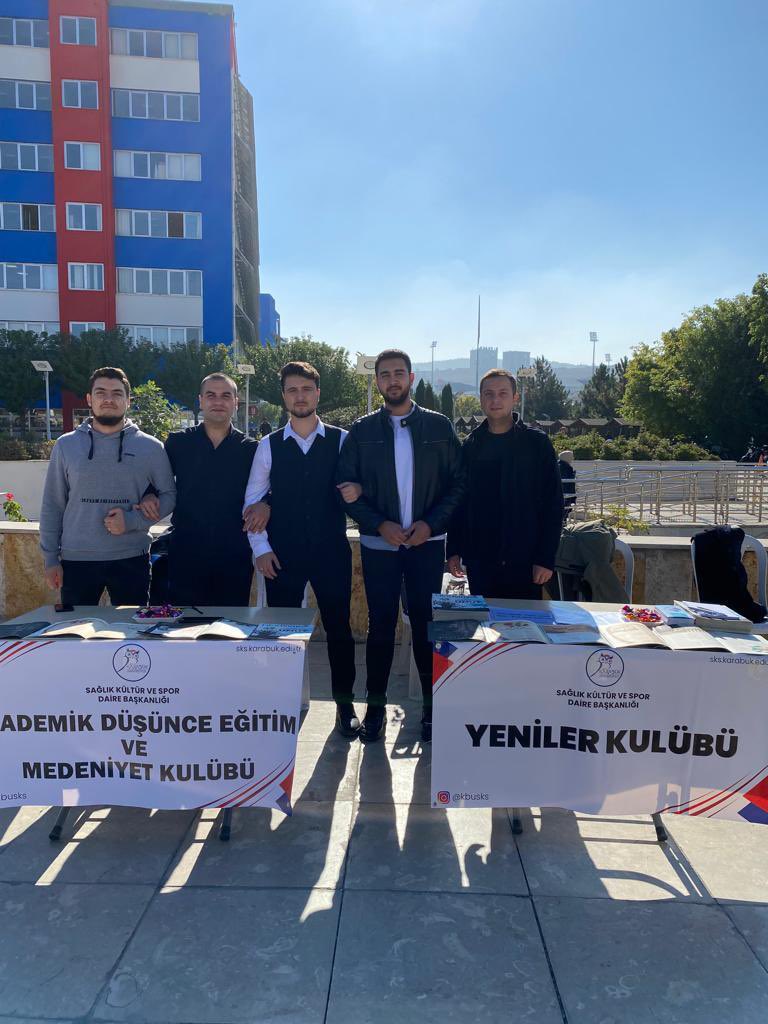 ADEMgenelmerkez's tweet photo. 📌ADEM’de bu ay 👇🏻

🎊Karabük üni. tanıtım standı açtılar.
🎊@ademfiratuni de düzenlenen konferansa topluluk adına katılım gösterdiler.
🎊@ADEMusakuni “Üniversitene Hoşgeldin” programı düzenlediler.
🎊@KonyaAdemNeu topluluk istişare toplantılarını gerçekleştirdiler. https://t.co/6yQhmkt0wB