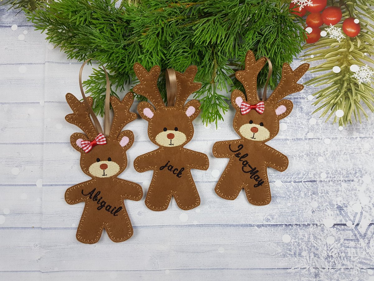 AHeartlyCraft's tweet photo. For #StockingFillersDay how about a little surprise that you can place on your #Christmas Tree? My little reindeers look super cute & personalised too. @AHeartlyCraft https://t.co/dFl09ALw8E #MHHSBD #shopsmall #UKGiftAM #ShopQuirkyHour #ShopQuirky #shopindie #aheartlycraft https://t.co/XsT1Cjg2wd