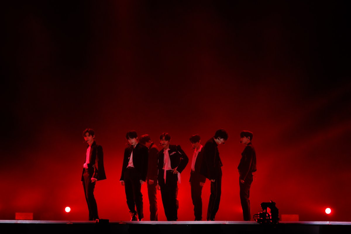 melon's tweet photo. @ENHYPEN https://t.co/lxy2BDOGtj