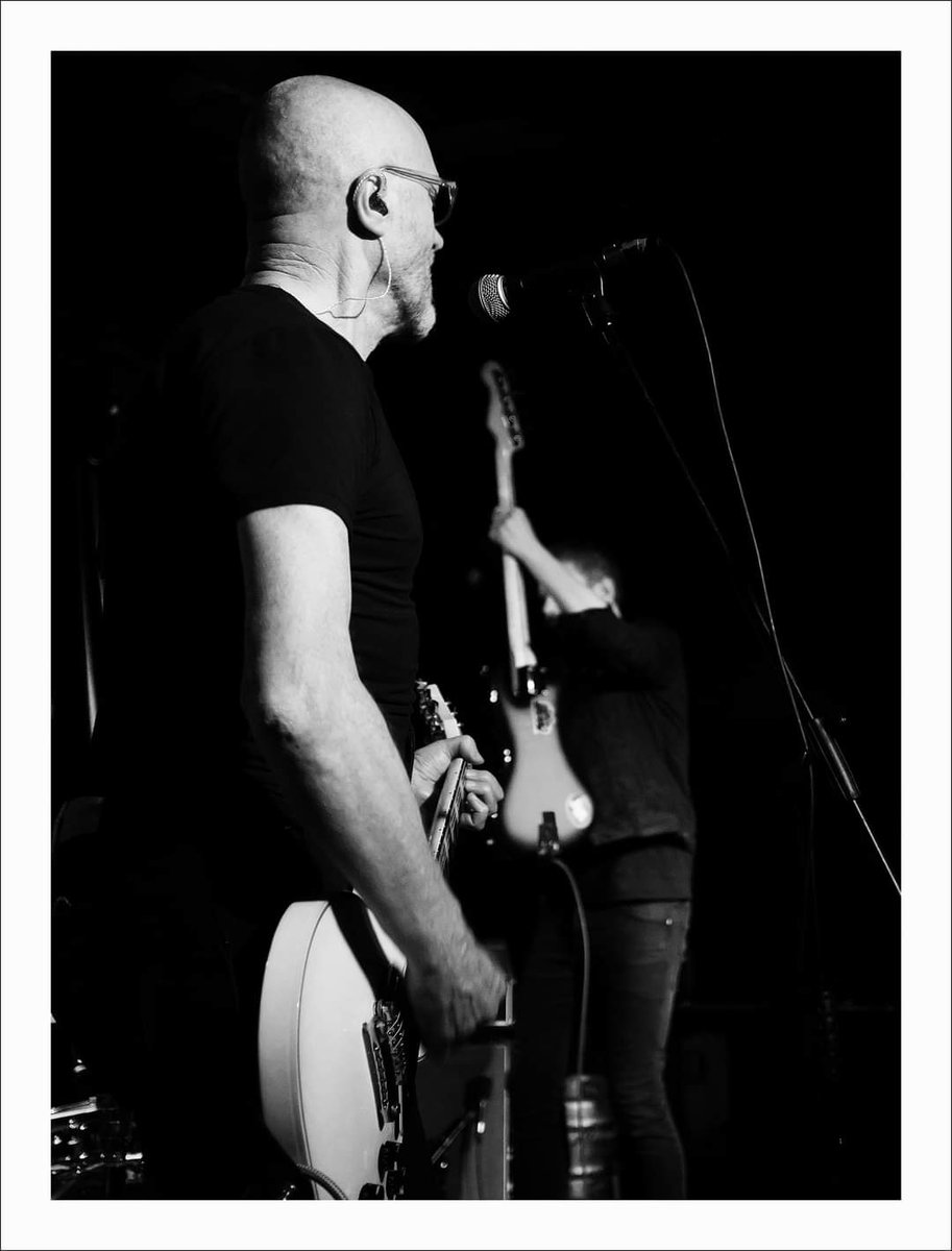 Andylee133's tweet photo. #theNewtownNeurotics 2022 final show of the tour at #TheLexington  #pentonvilleroad #SteveDrewett #Adamsmith #Simonlomond #Harlow #44years https://t.co/AqCUZhyTMr