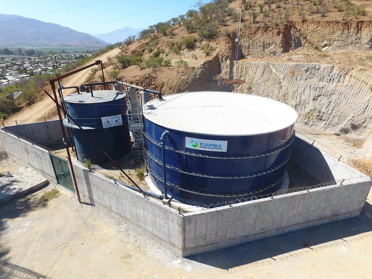 eapsacl's tweet photo. 💦#EAPSA informa que la rotura de matriz se registró en el estanque principal y afecta en estos momentos a nuestros clientes #LomasdeManso, #LosJazminesSur y #LosValles, #Melipilla. Usuarios nos indican que paulatinamente estaría llegando el servicio 🙏🏻🙌#26Nov @SISS_CHILE https://t.co/x3QrYPUsgz