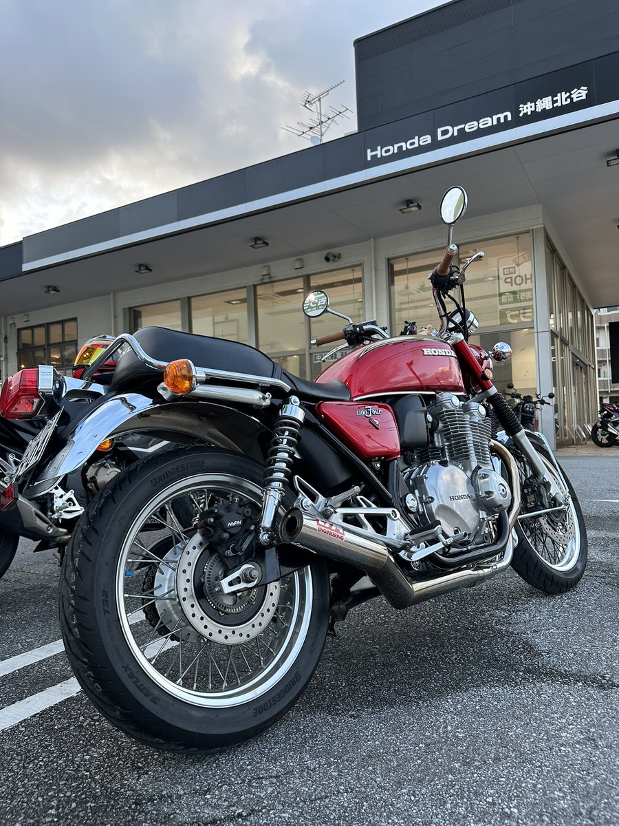 ayane_0316_'s tweet photo. 大型納車！！！！

CB1100EX🏍💨
一目惚れして即決した❤️🌟

気持ちは旧車乗り😌笑 https://t.co/O0DbbPdECL