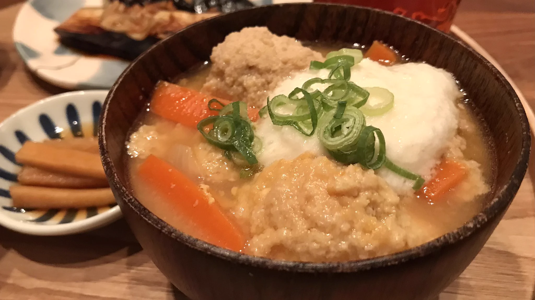 早速作ってみたくなっちゃうくらい美味しそう！作り方も簡単な「つみれ汁」のレシピ！