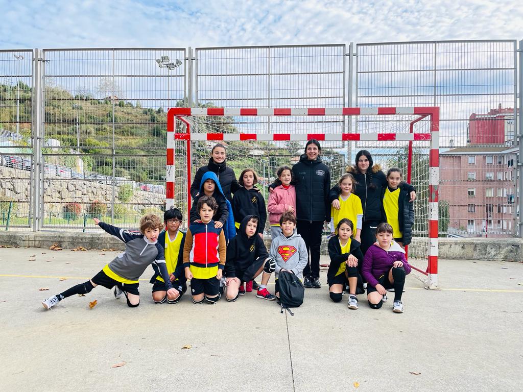 CBSanAdrian's tweet photo. Resultados escuelas 🐥
Benjamín:
👎 4-0 🆚 Arangoiti
Alevín:
👎 4-0 🆚 Plentzia
#Pekes 👏
#CanteraSanAdrian https://t.co/Y4m5bZFBu3