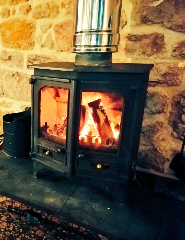 TheGablesDuddo's tweet photo. #Stablecottage sits amongst stunning #Countryside #shortbreaks available for Christmas and pre Christmas. From £325 per couple for 3 nights. Perfect for cozying up in stunning #Northumberland near Berwick upon Tweed Send message or contact 07854134296 for bookings please share 🙏 https://t.co/hhpIUqPK3l