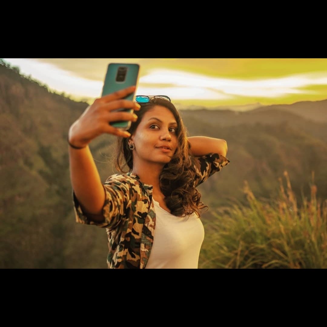 tharshi_k's tweet photo. 🍃 https://t.co/w9EZBas5r9
