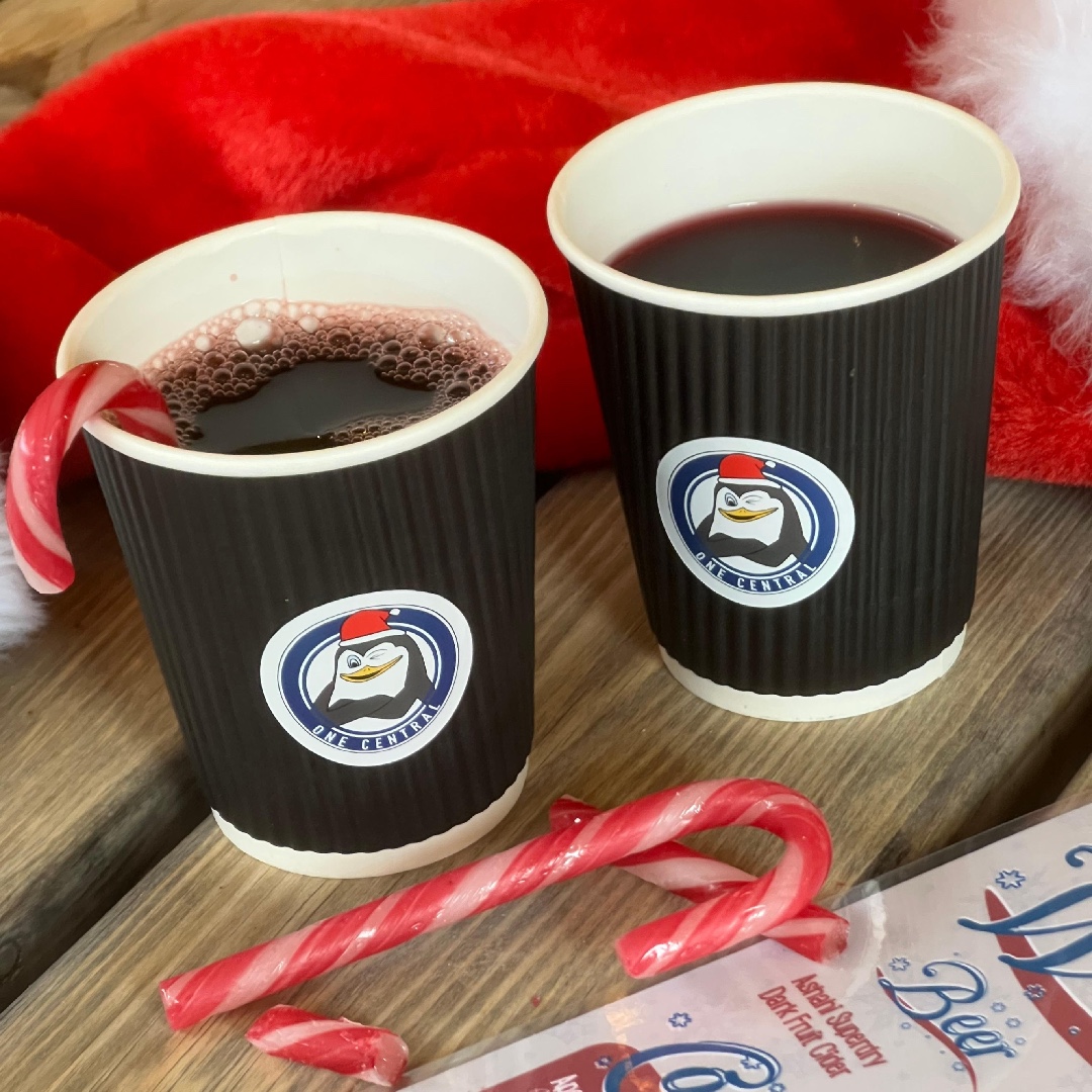 #Mulled #Wine for the adults.....Hot Vimto for the kids 👏🏼 just dont get them mixed up!! 🍷🥤

#Altrincham we'll be open right through the #weekend for #festive #drinks