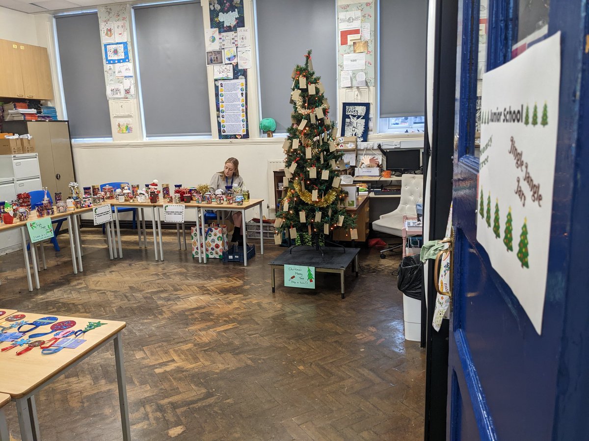 The 2022 <a href="/OHGS_family/">OHGS Family</a> 
🎄Christmas Fair🎄 ... is now OPEN! 
A huge thank you to all of the volunteers who work so hard behind the scenes to make it possible. Well done team!... It's beginning to look a lot like Christmas! 🎅 <a href="/OldhamHulme/">Hulme Grammar School</a>