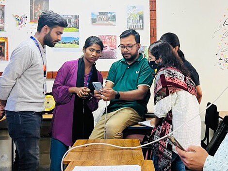 MoJoJamil's tweet photo. Thanks to Department of Journalism and Media Studies at Stamford University Bangladesh for having me today at their campus. Around 25 students joined in the mobile journalism workshop on Saturday. #Mojo #MojoJamil https://t.co/SckruwjBFF