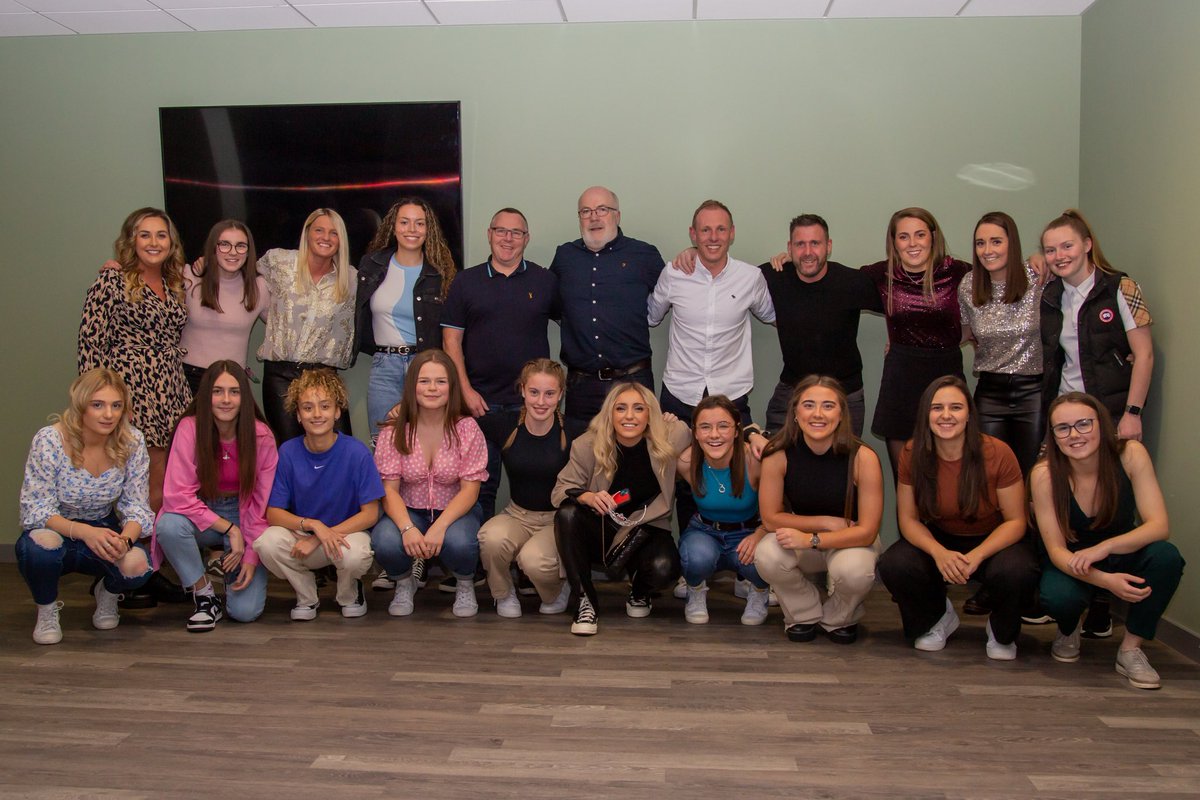LinfieldFCWomen's tweet photo. 𝗔𝗪𝗔𝗥𝗗𝗦 𝗡𝗜𝗚𝗛𝗧 🏆 

Last night we had our annual awards evening at Windsor Park. A great night was had by all! 🔵

Keep an eye on our social media over the next few days as we reveal who won the awards 👀

#COYB #AFJ https://t.co/So6KJ4p0e0