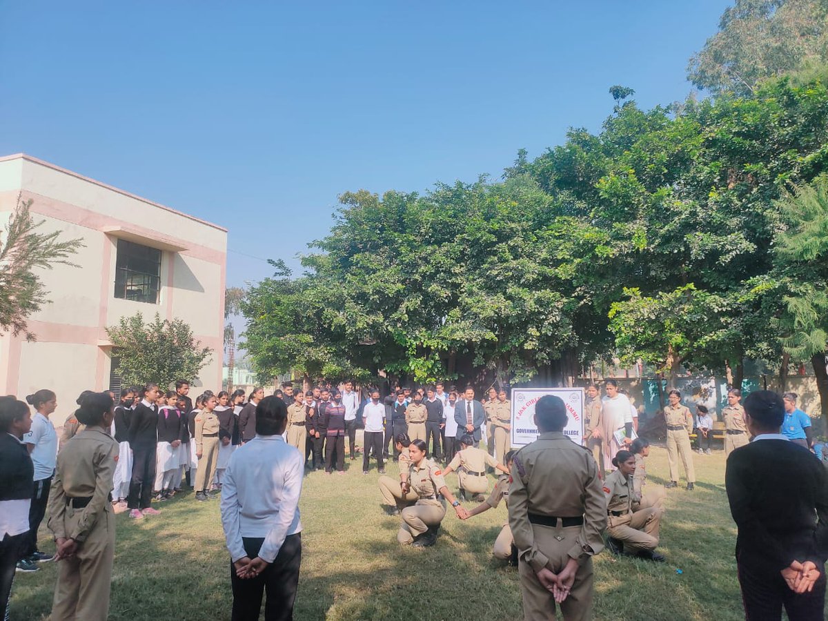 GDC_RS_Pura_NCC's tweet photo. 2J&amp;K Girls Bn.NCC GDC RS Pura organized a'Nukkad Natak'in college and Gandhi Park RS Pura as part of'Puneet Sagar Abhiyaan' under the patronage of principal Prof.Sunil Uppal and supervision of ANO Lt.Shaveta Chowdhary.
@DteJKL 
@HQ_DG_NCC 
@prodefencejammu 
@suniluppal16 
@adgpi https://t.co/kfsZF1VrTH