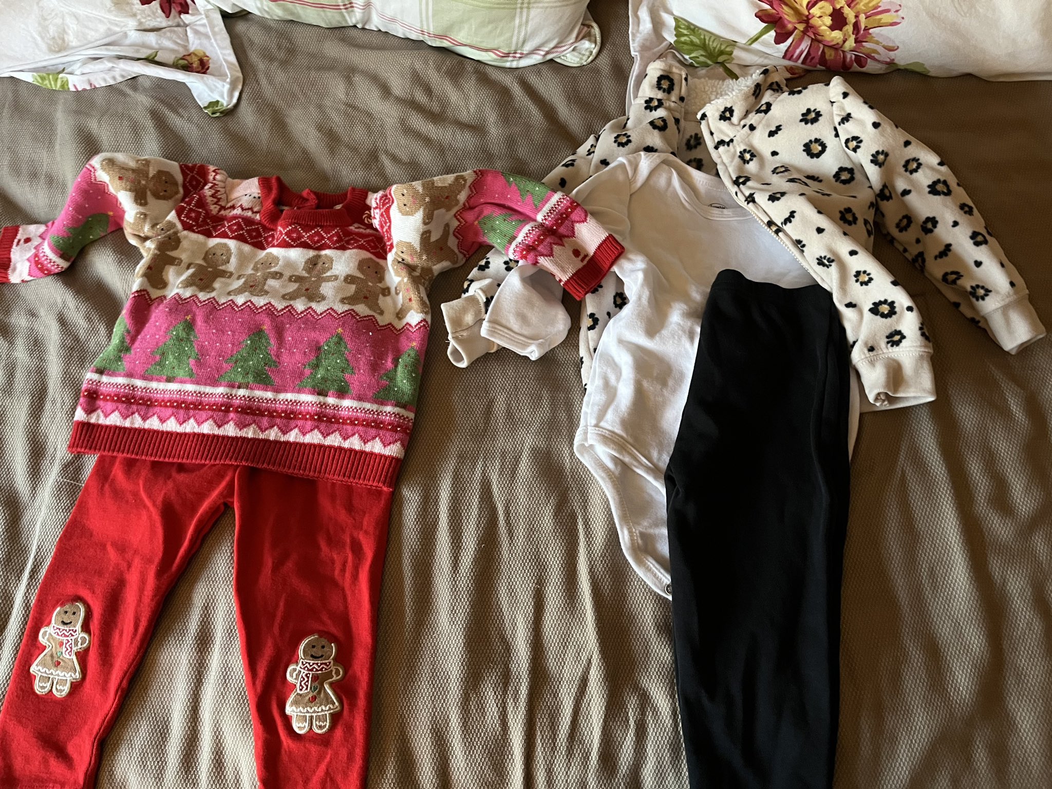 chris-sowers-on-twitter-baby-paige-is-meeting-santa-today-which