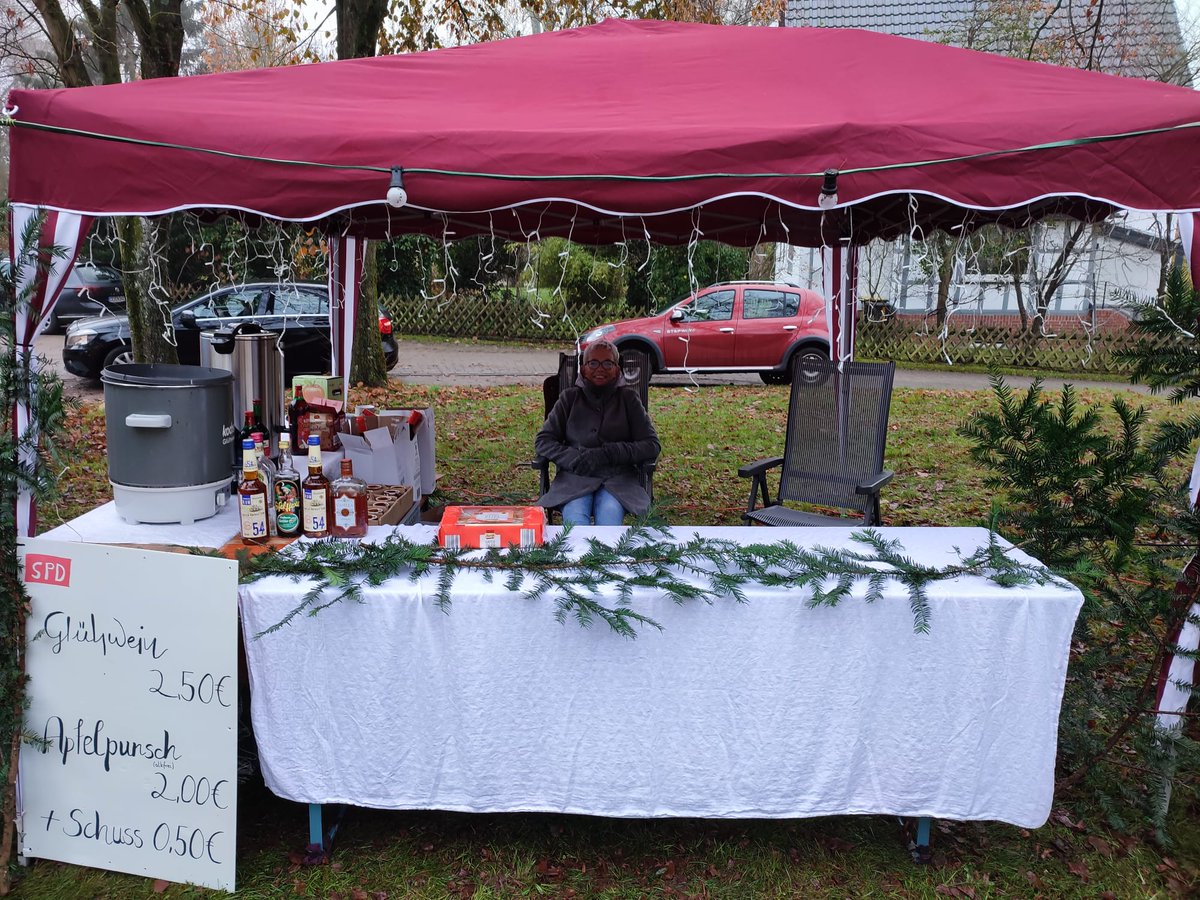DuffSilvia's tweet photo. Heute Weihnachtsmarkt in Eschede https://t.co/j6OGuXTfwl