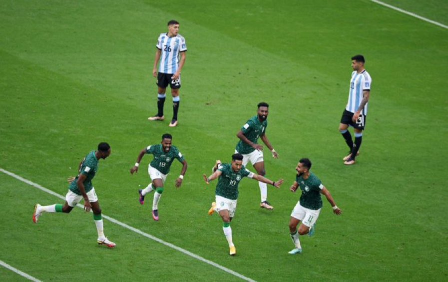 مباراة التأهل ودعس المغرورين .. الله يوفقكم 💚