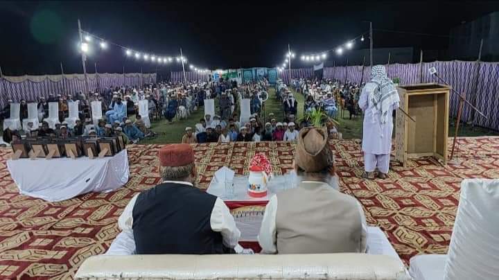 JTASindh's tweet photo. 20 نومبر / بروز اتوار / بمقام منصورہ سندھ
#تعمیر__پاکستان_کنوینشن
جمعیت طلبہ عربیہ سانگھڑ وہالا کے زیرِ انتظام منعقد کنونشن میں منتظم اعلیٰ جمعیت طلبہ عربیہ پاکستان محترم مولانا حافظ شمشیر علی شاھد کی شرکت و خصوصی خطاب کنونشن دیگر قائدین جمعیت طلبہ عربیہ نے خطاب کیا
#Session22 https://t.co/lBUcYmvNsd