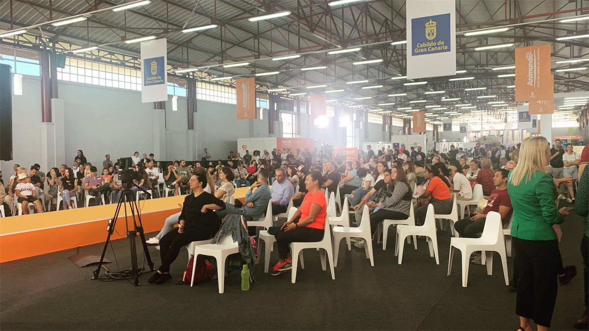 raulgbrink's tweet image. Como siempre, gran ambiente y afluencia de visitantes en #Animundo la feria del animal de compañía organizada por @infecar