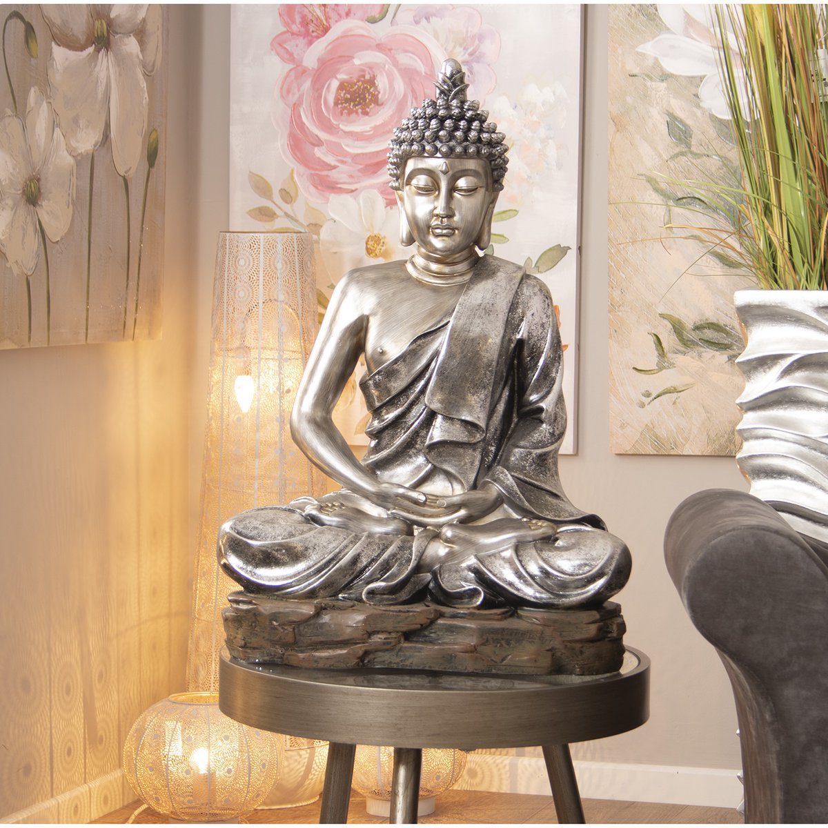 EdoTokaido's tweet photo. Estatua grande de Buda Dhyana para la decoración del hogar El Buda plateado que trae felicidad, salud, alegría y amor al hogar y a su entorno Buda plateado con túnica dorada Gran formato 50x32x72 cm ENVIOS GRATIS
https://t.co/D0KbLltfQF https://t.co/1DTk68mikJ