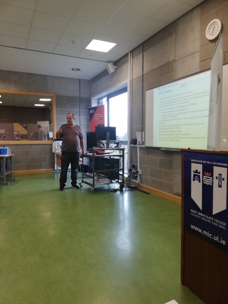 Dr Justin McNamara <a href="/MICLinguistics/">AppliedLinguisticsMIC</a> graduate presenting on idioms <a href="/ELTIreland/">ELT IRELAND</a> #elted