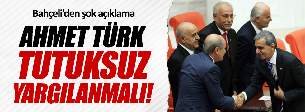 Gelecekte kiminle tokalaşıp aynı masaya oturacaklar bilin bakalım 🤔
Siyaset bataklıktır😡