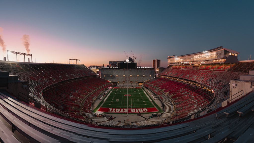 OhioStAthletics's tweet image. Beautiful day for so❌e Buckeye Football ‼️