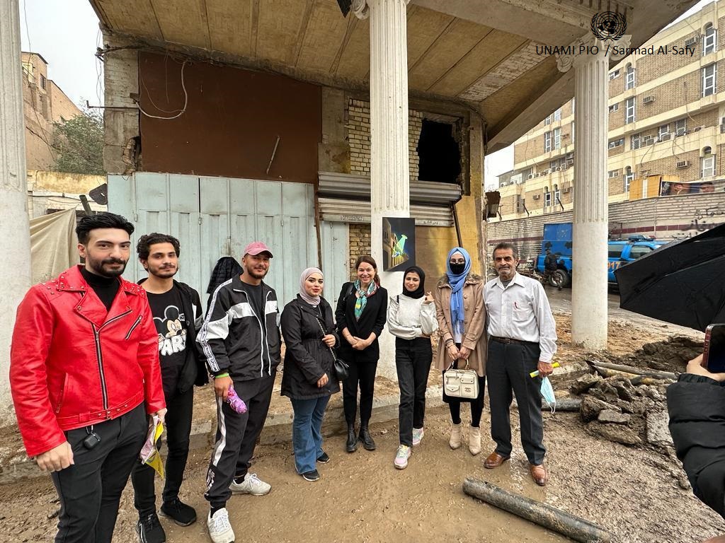 UNIraq's tweet photo. “Baghdad Walk” by @tarkib_baghdad – Emerging and young Iraqi conceptual artists convey lived experiences and perceptions of #humanrights through a powerful mobile #IraqiArts exhibition on #AlRasheed street on 25 November 👉https://t.co/TH3dKIhzUb https://t.co/Wnmf3KGrnW