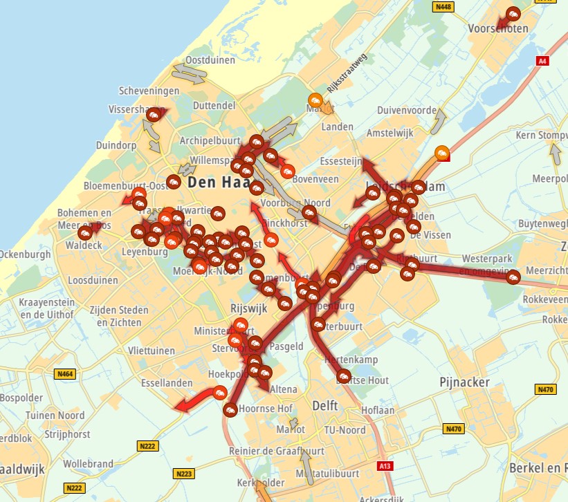 ANWBverkeer's tweet photo. Het loopt vast op de wegen rond Den Haag door de blokkade van de Utrechtsebaan (A12) door demonstranten. https://t.co/tOwXiaITce