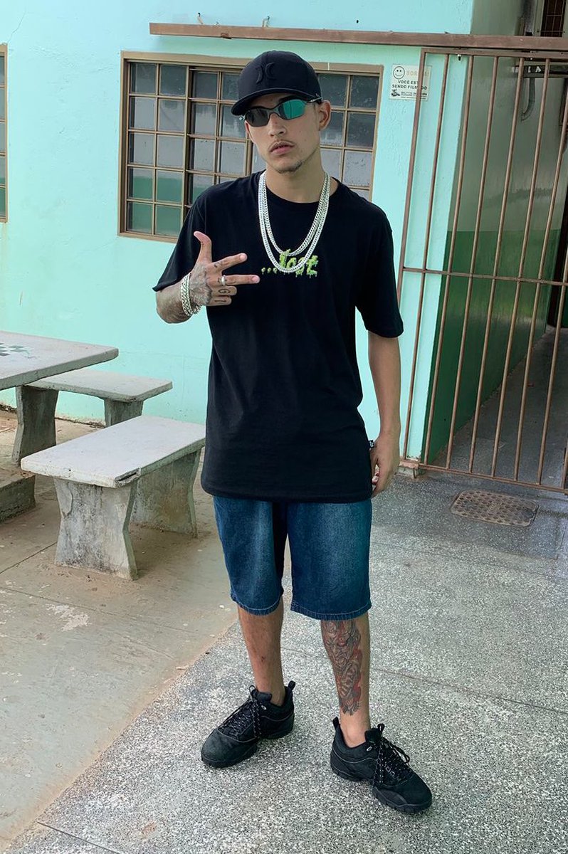 mluka__'s tweet photo. doutrinado pelo certo, me recuso errar.🥷 https://t.co/0DJPTzu9Q1