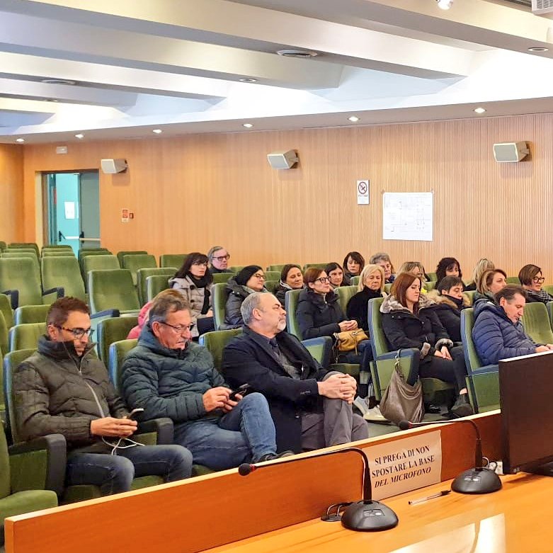 fimcislFVG's tweet photo. Emergenza occupazionale alla Ilmas di Sutrio

Liduino #Dorlando #FIM-CISL FVG #AltoFriuli "Necessario dare sistema fra lavoratori, imprese e politica per evitare di perdere posti di lavoro in #Carnia"

@FIMCislStampa https://t.co/3mA3jpxH19