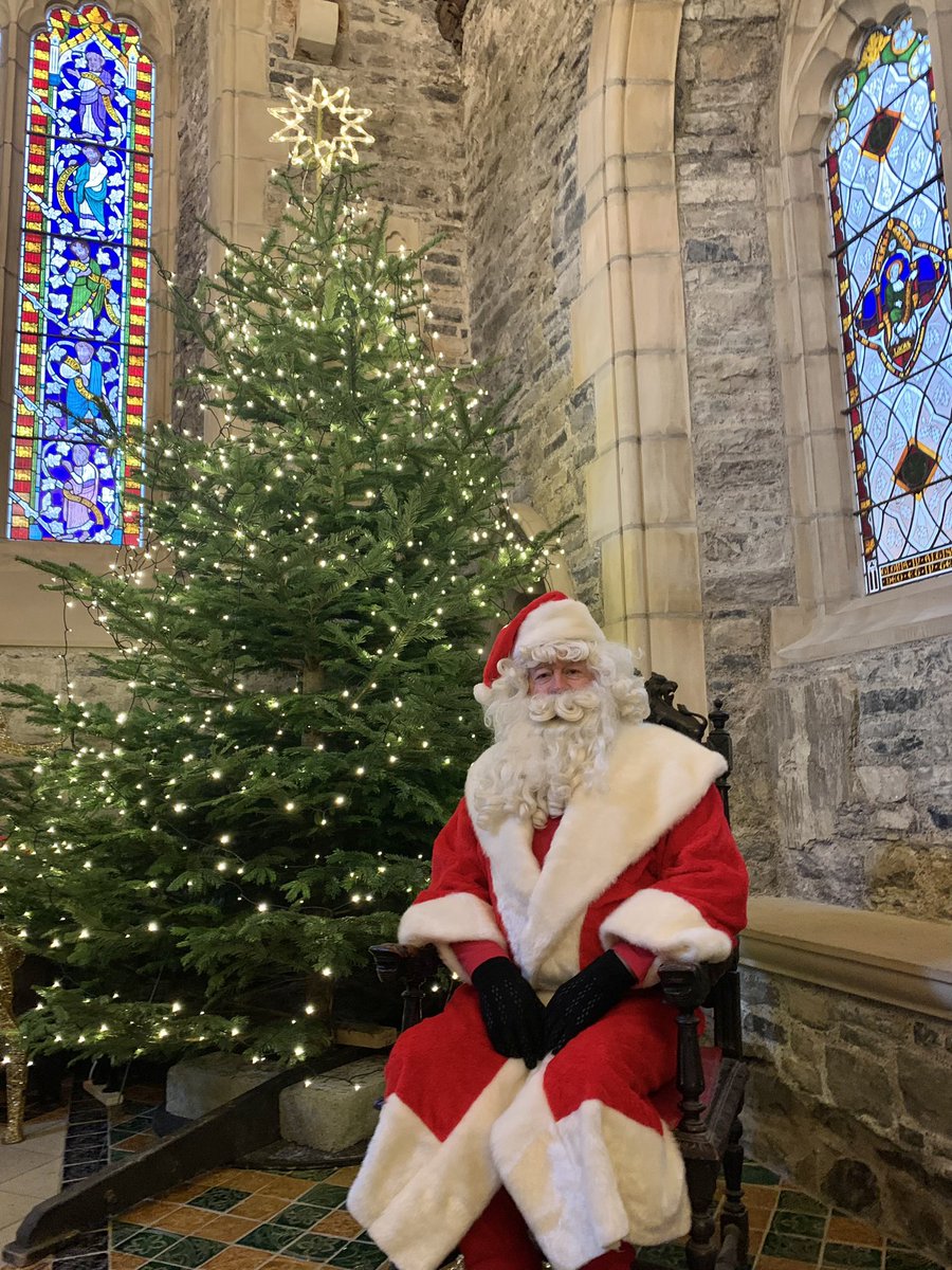 RT <a href="/EVENTSinFingal/">Events in Fingal</a>: Ho Ho Ho! Santa Claus is ready and waiting in Swords Castle until 5pm. Tickets include visit with Santa, hot chocolate, selection box and emailed photo for €5.
.
#santaclaus #swordscastle #christmasmarket #santavisit <a href="/Fingalcoco/">Fingal County Council</a>