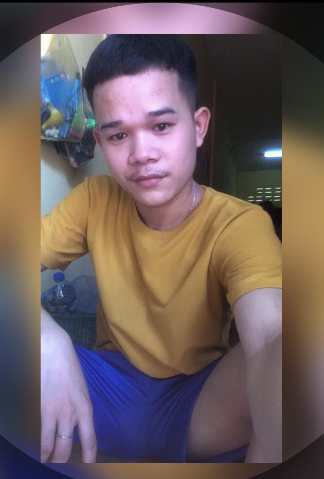 Pon87184110's tweet photo. #ມາເຮັດວຽກຢູ່ນະຄອນຫລວງ6ປີ
   #ບໍ່ມີໄພຄົບເປັນຫມູ່ຈັກຄົນເປັນຍ້ອນບໍ່ມີລົດບໍ່ມີເງີນຕີ້
       ຢາກມີຫມູ່🥺 https://t.co/6lRyvdv2AB