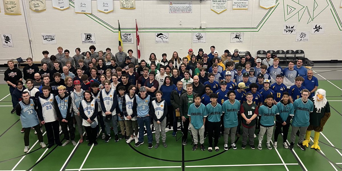 Good luck to all the teams competing at the Sr Boys 1A Provincials this weekend in Beechy/ Lucky Lk. Shout out to all the volunteers making this amazing event happen. #GoBlAzers #blazerpride
