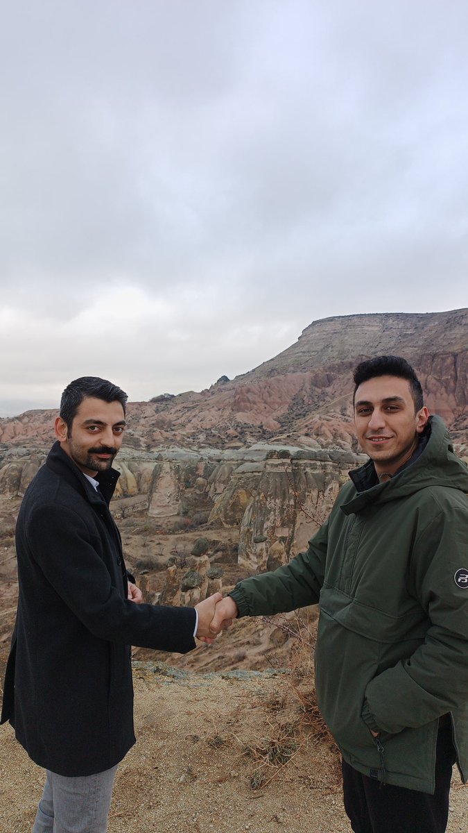 peri bacalarını sattık sırada istanbul köprüsü var allah utandırmasın bereketini gör <a href="/yesilromanescu/">Şahin</a>