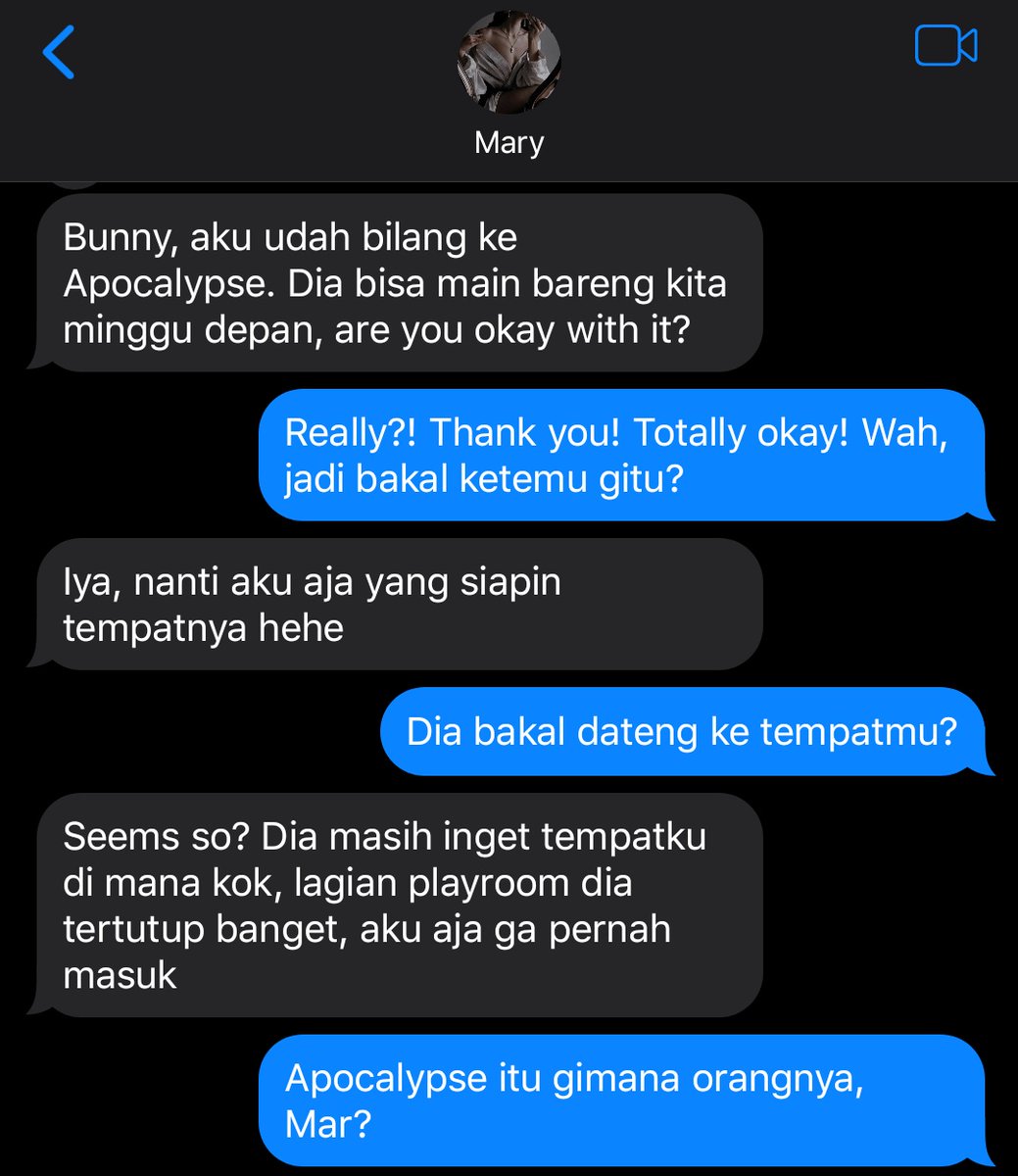 krayiing's tweet photo. Mary, Bunny, and jealousy. https://t.co/IQHEkz3Ggk