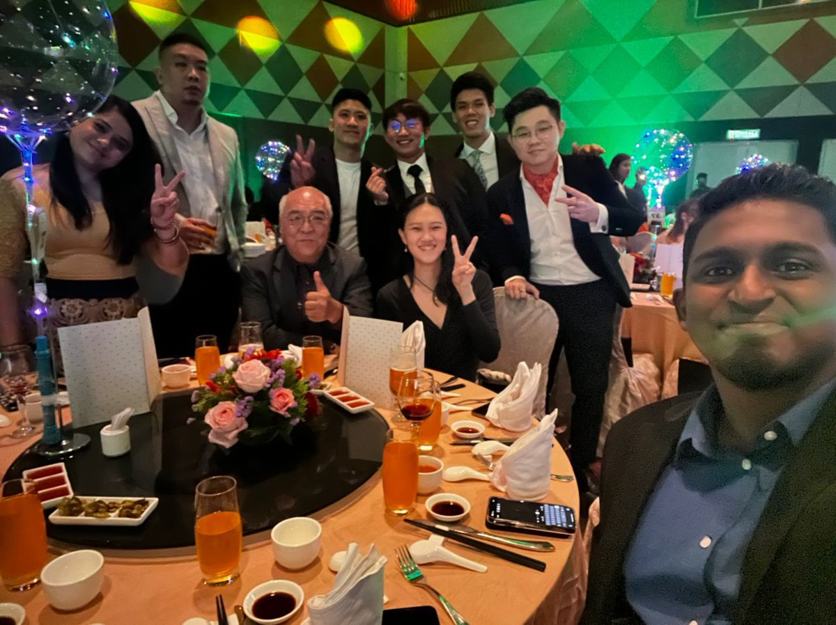 mahwengkwai's tweet photo. Team MWKA at the Selangor Bar Annual Dinner and Dance 2022. Our lawyers having fun and enjoying the party after two years!
#MWKA #selangorbarannualdinner2022 https://t.co/mQoF0Ht5wN